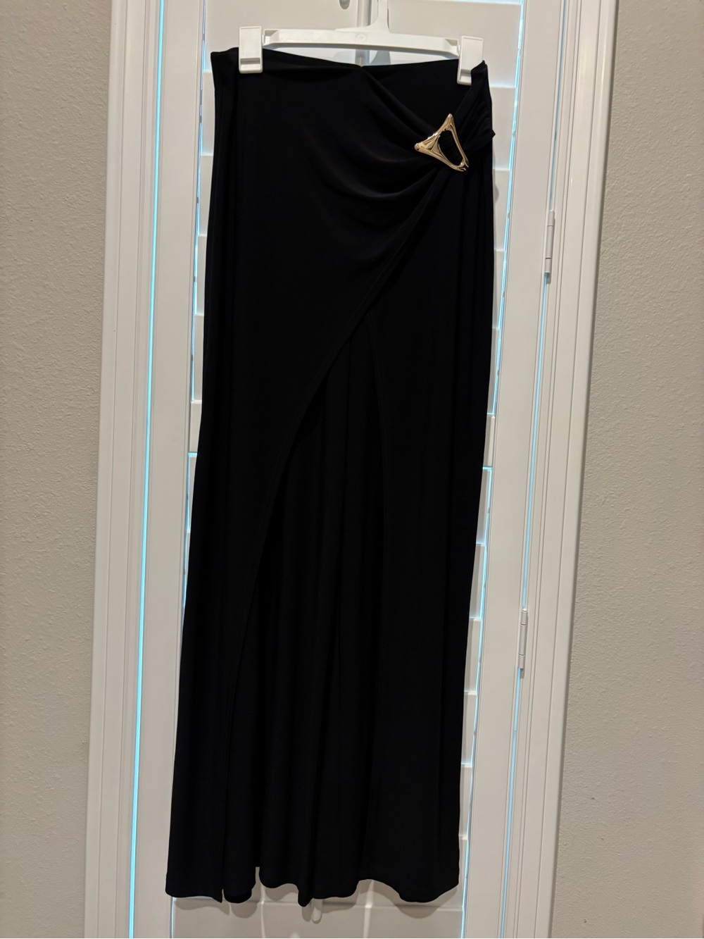 Joseph Ribkoff Black Palazzo Pant with Gold Accent Pin